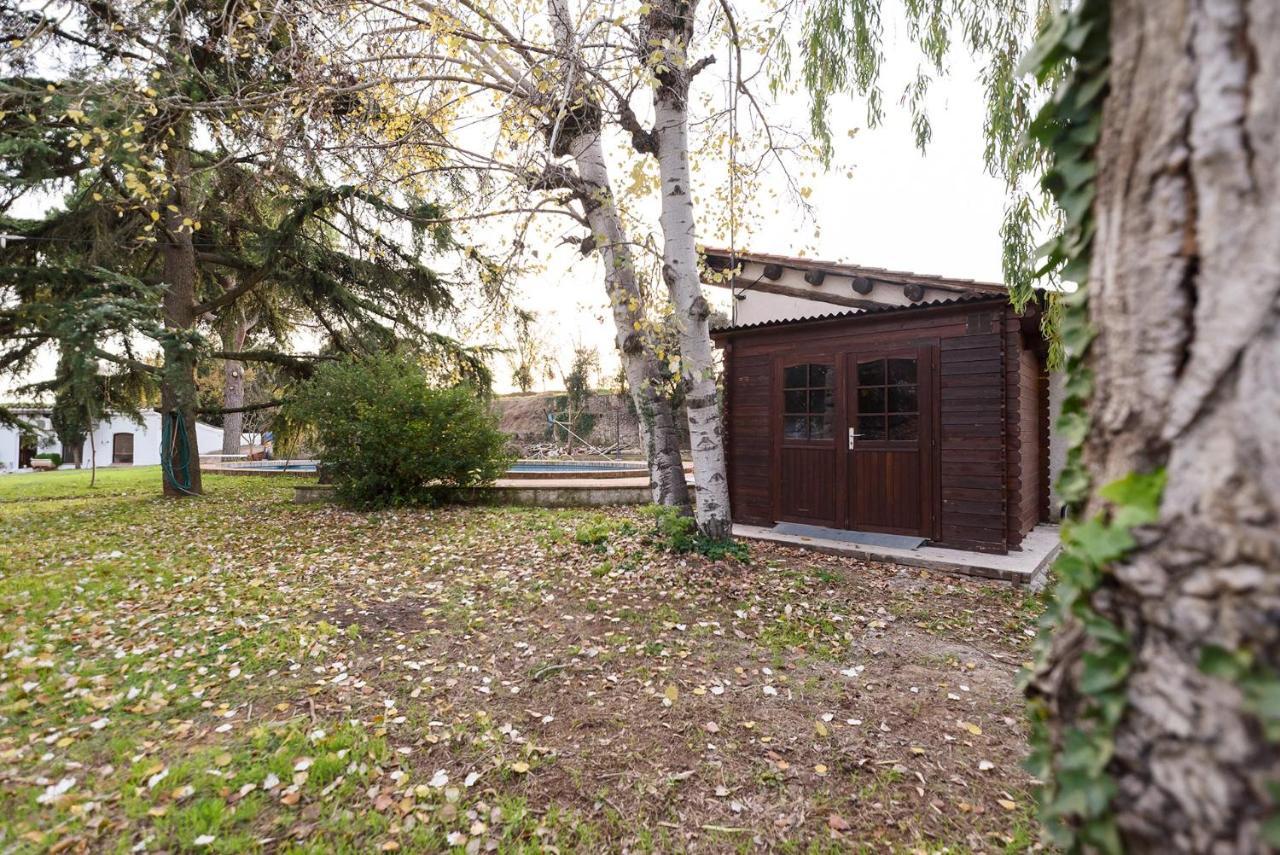 Masia Can Manent Del Bosc S XVIII Santa Eulalia de Ronsaná Exterior foto