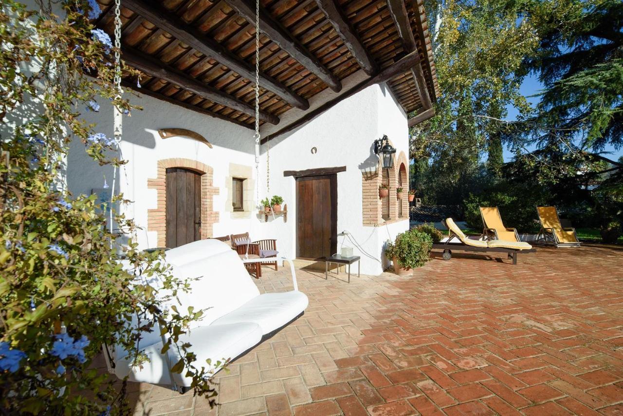 Masia Can Manent Del Bosc S XVIII Santa Eulalia de Ronsaná Exterior foto