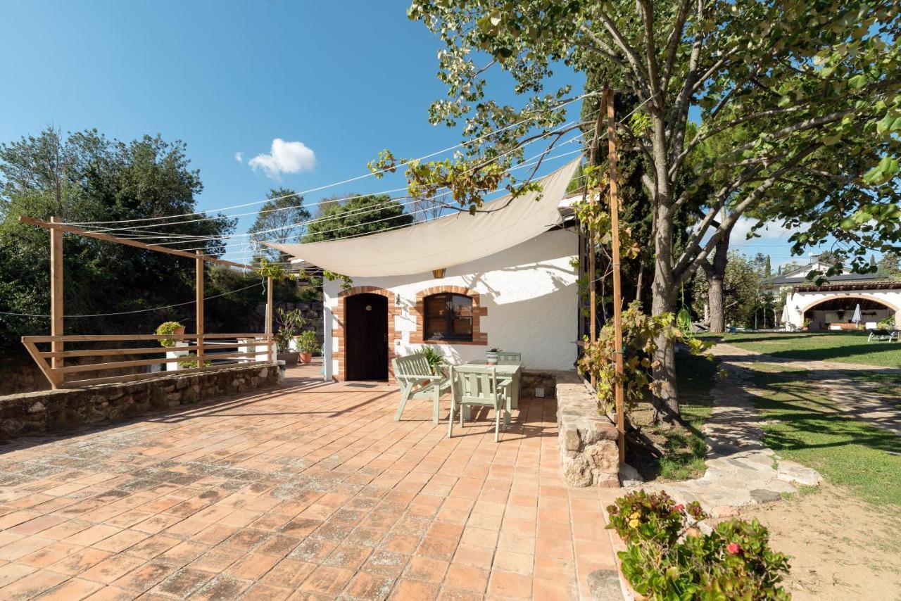 Masia Can Manent Del Bosc S XVIII Santa Eulalia de Ronsaná Exterior foto
