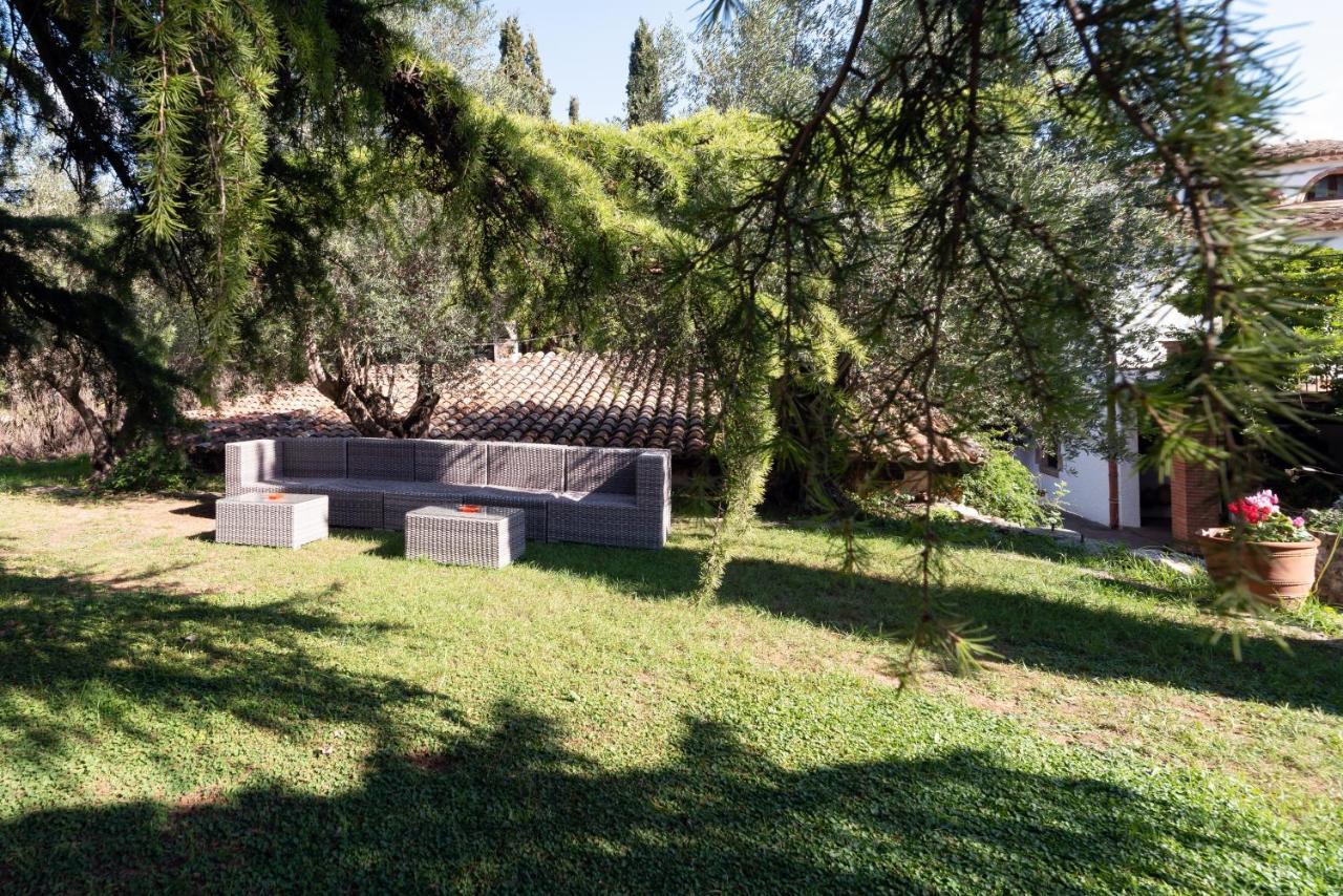Masia Can Manent Del Bosc S XVIII Santa Eulalia de Ronsaná Exterior foto